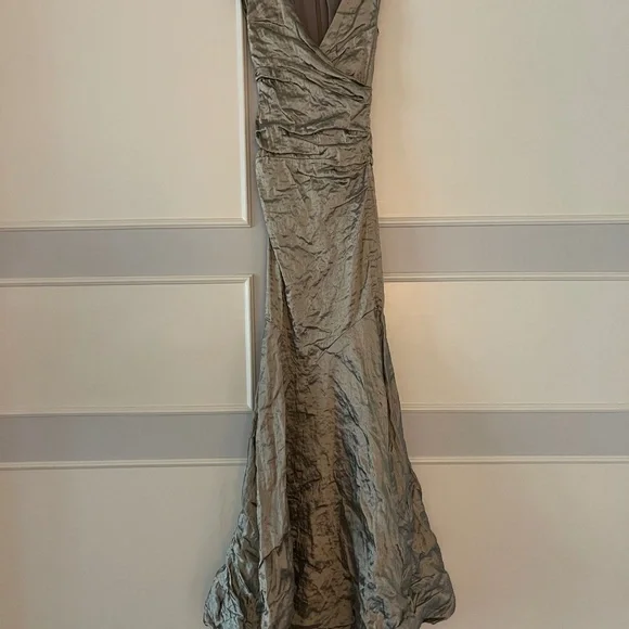 Nicole Miller Dresses | Nicole Miller Gown | Color: Cream/Tan | Size: 2 | Tamigittleman's Closet